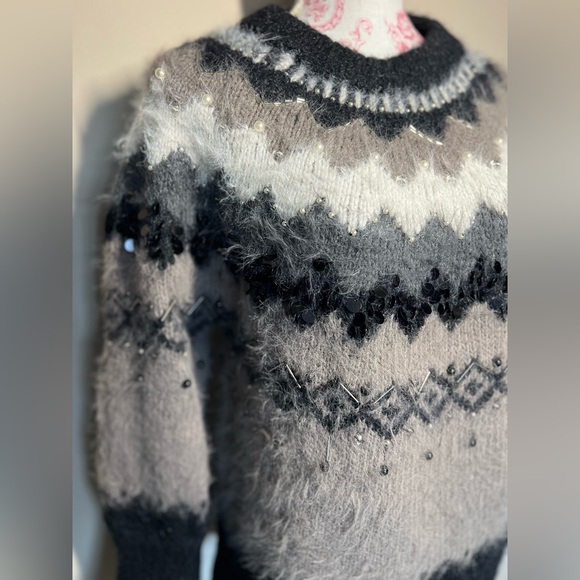Anthropologie Sleeping On Snow Embellished Fair Isle Black Grey Fuzzy Sweater S - Picture 5 of 12